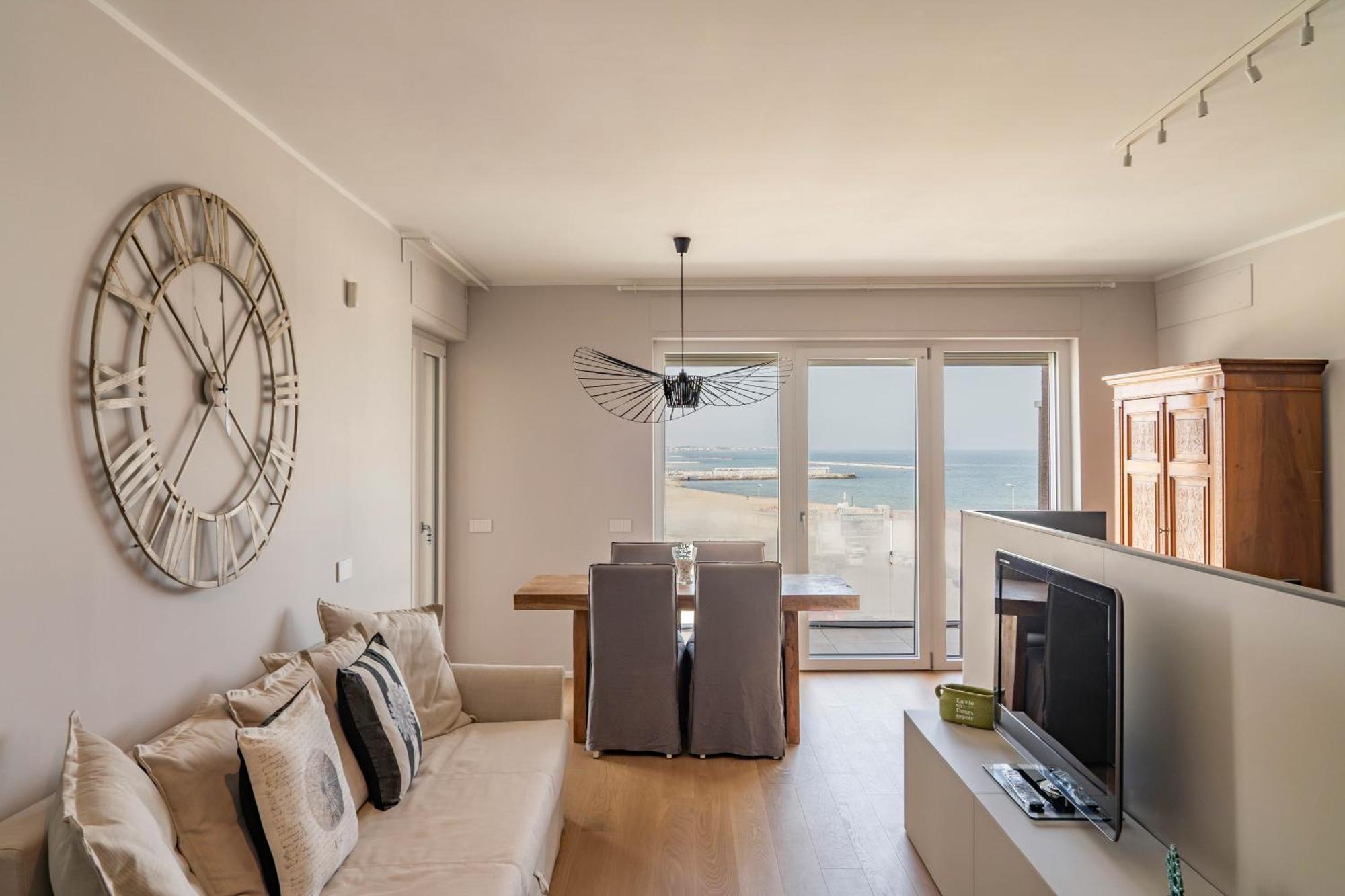 Palazzo Verdi Luxury Accomodation Бари Экстерьер фото