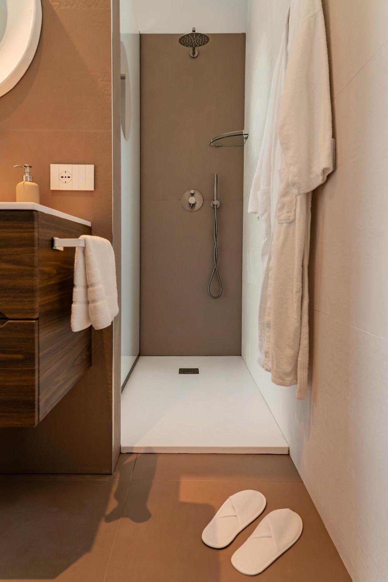 Palazzo Verdi Luxury Accomodation Бари Экстерьер фото